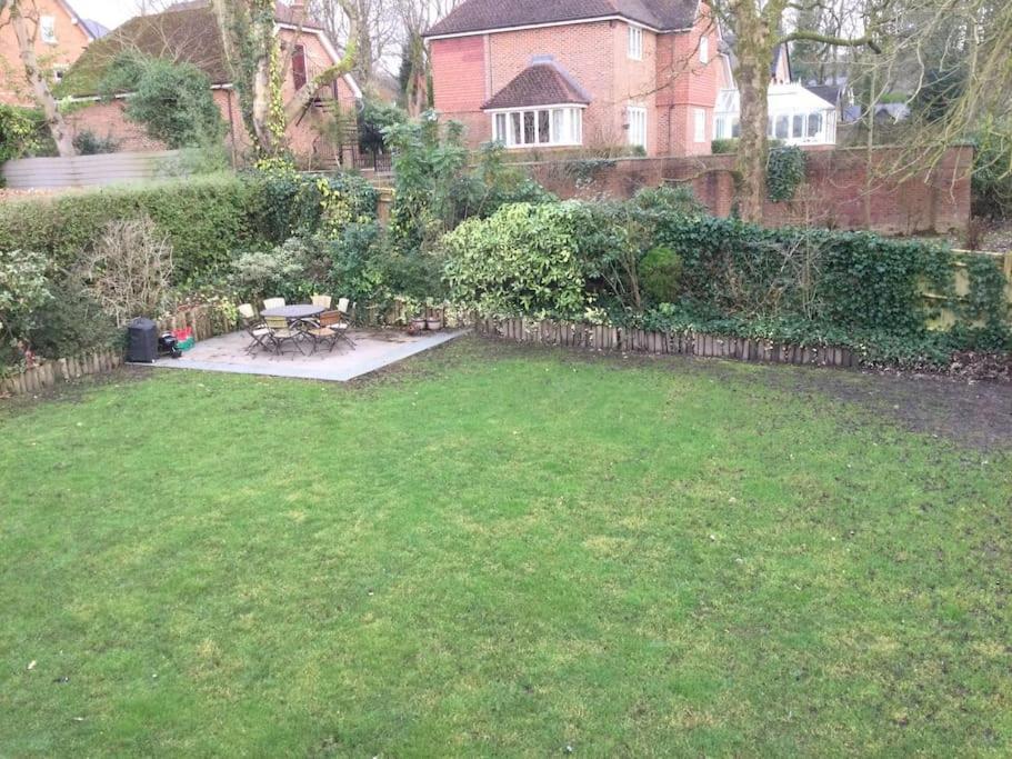 Churstonbnb, Private Flat Within Family Home, Bolton Lostock Exterior foto